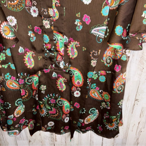 CATO Womens Top Size 22/24W  Short Sleeves V-Neck Brown Paisley Floral - Picture 4 of 16